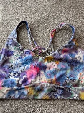 Athleta Solace Sports Bra D-DD, Renewed Bloom Chrome Blue